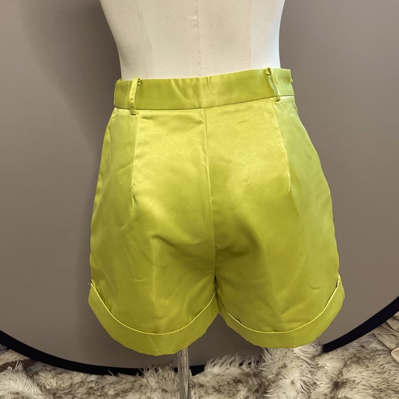 Pretty Little Things two piece neon green blazer and shorts  set. - Picture 5 of 10